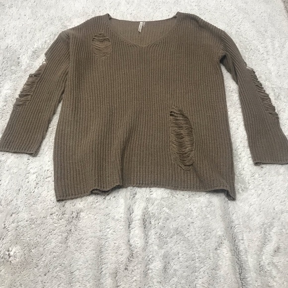 Distressed Sweater - Picture 2 of 7